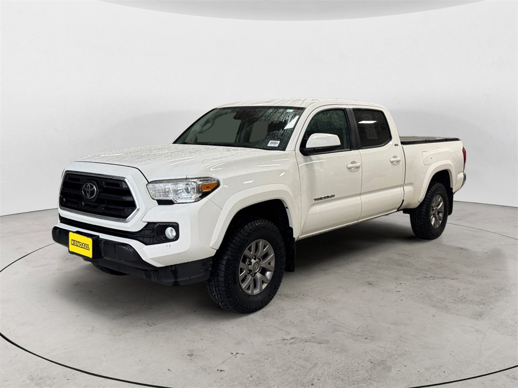 2019 Toyota Tacoma SR5's photo