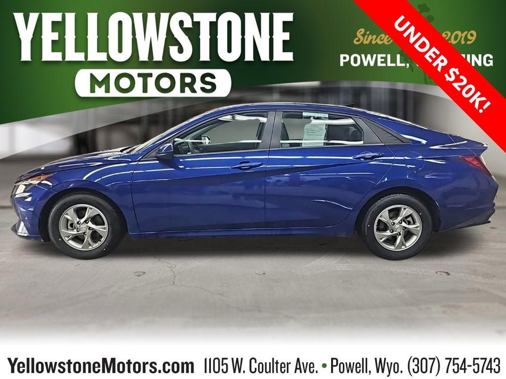 2021 Hyundai Elantra SE