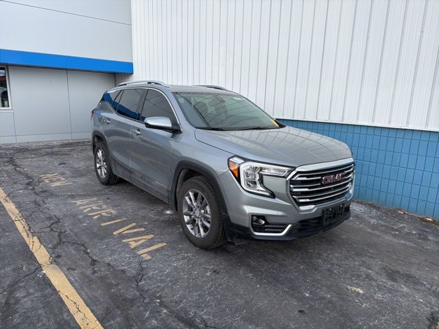 2024 GMC Terrain SLT's photo