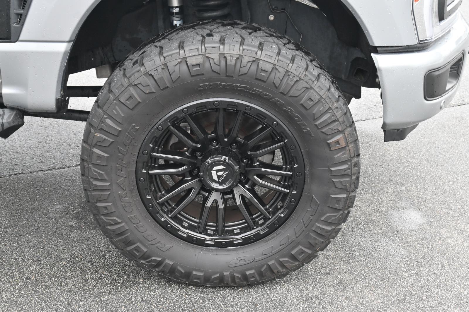 2023 Ford F-350 Lariat photo 38