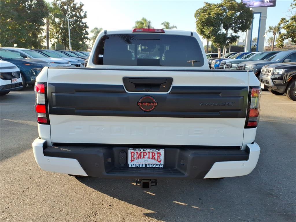 2026 Nissan Frontier Crew Cab PRO-4X photo 4