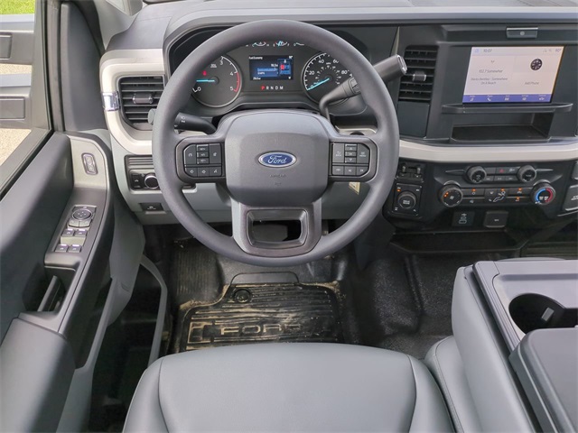 2026 Ford F-250 XL photo 13