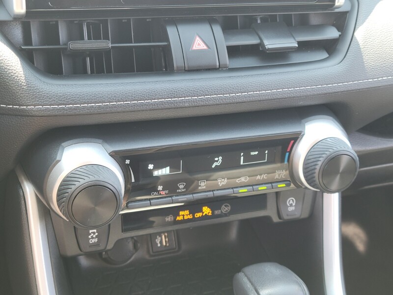 2023 Toyota RAV4 LE photo 19