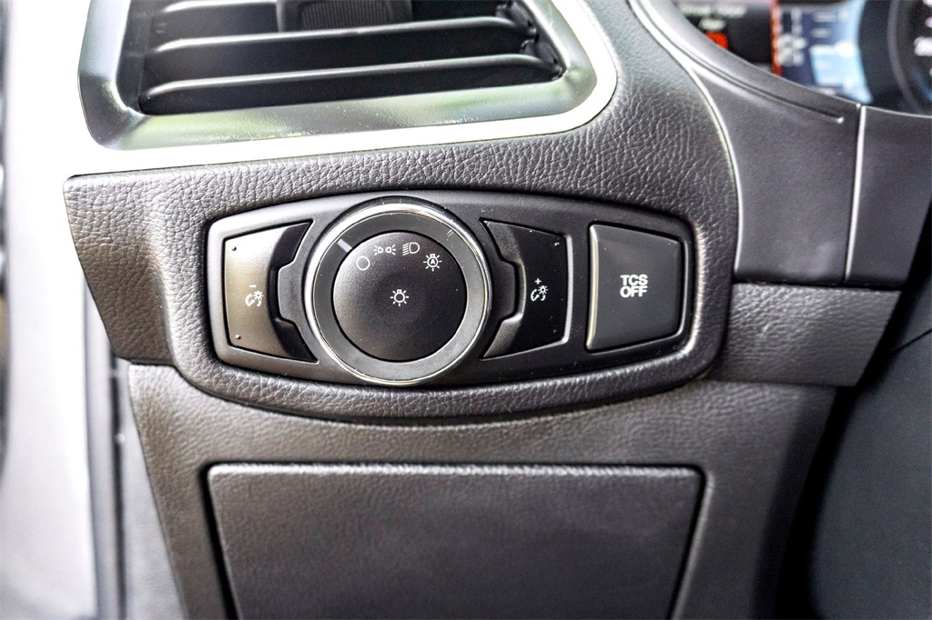 2024 Ford Edge SEL photo 15