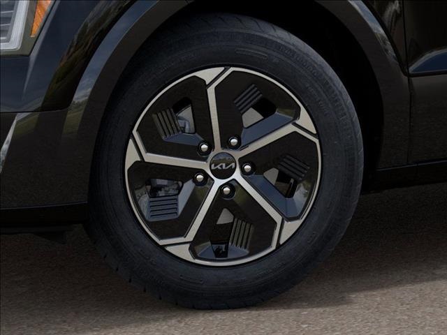 2025 Kia Niro SX photo 9