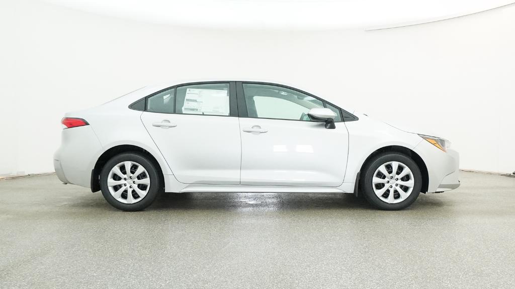 2026 Toyota Corolla LE photo 26