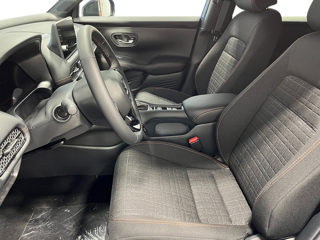 2026 Honda HR-V Sport photo 11