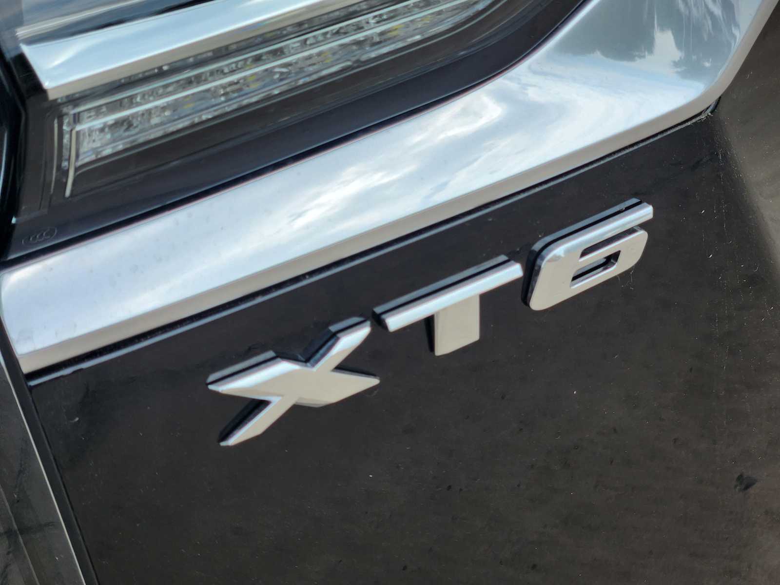 2025 Cadillac XT5 Sport photo 6