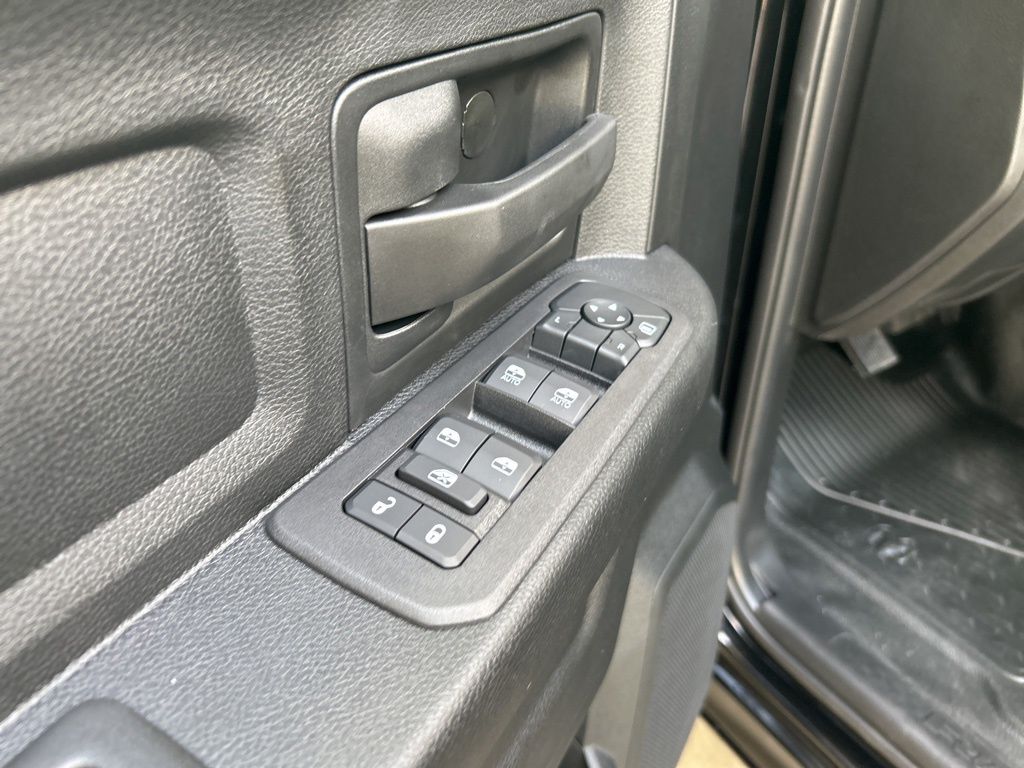2025 Ram 4500 Tradesman photo 33