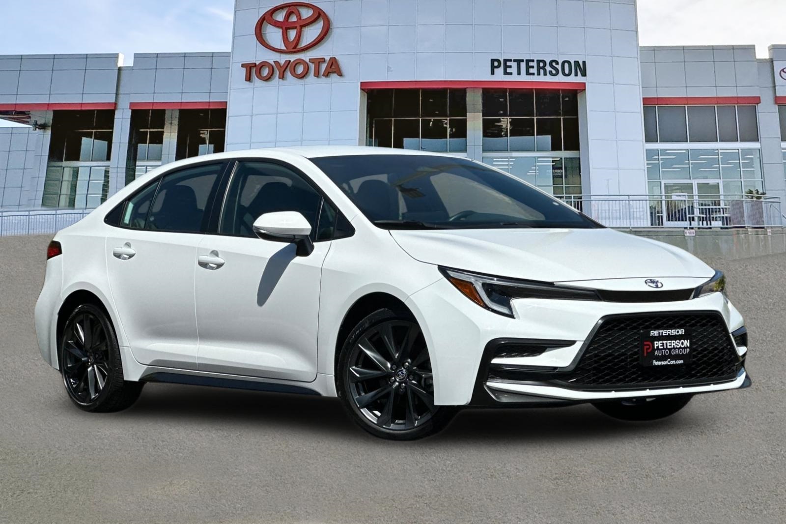 Used 2024 Toyota Corolla SE with VIN 5YFS4MCE5RP199755 for sale in Kansas City