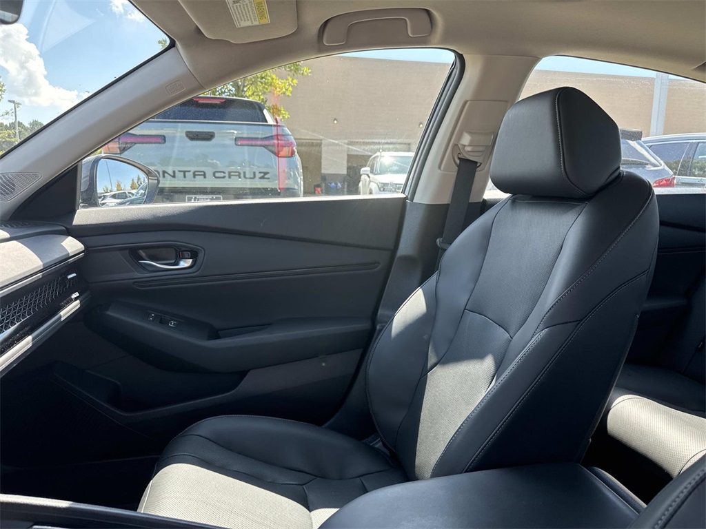 2023 Honda Accord Hybrid EX-L photo 14