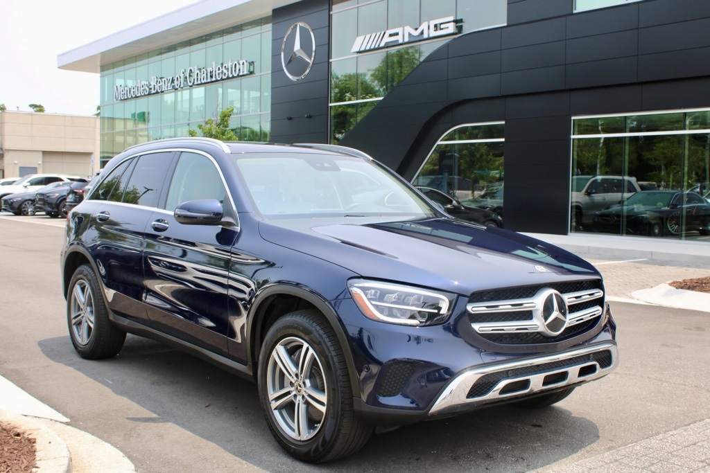 2022 Mercedes Benz GLC 300 photo 2