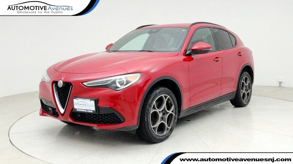 2019 Alfa Romeo Stelvio Ti Sport's photo