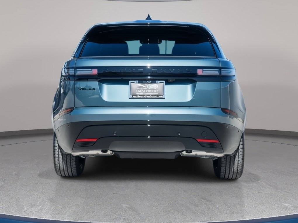 2026 Land Rover Range Rover Velar SE photo 4