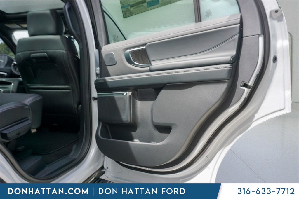 2025 Ford Expedition Platinum photo 27