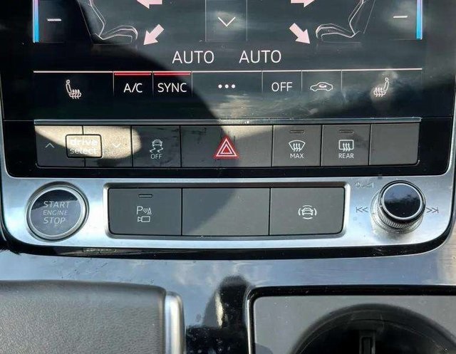 2023 Audi Q7 45 Premium photo 22