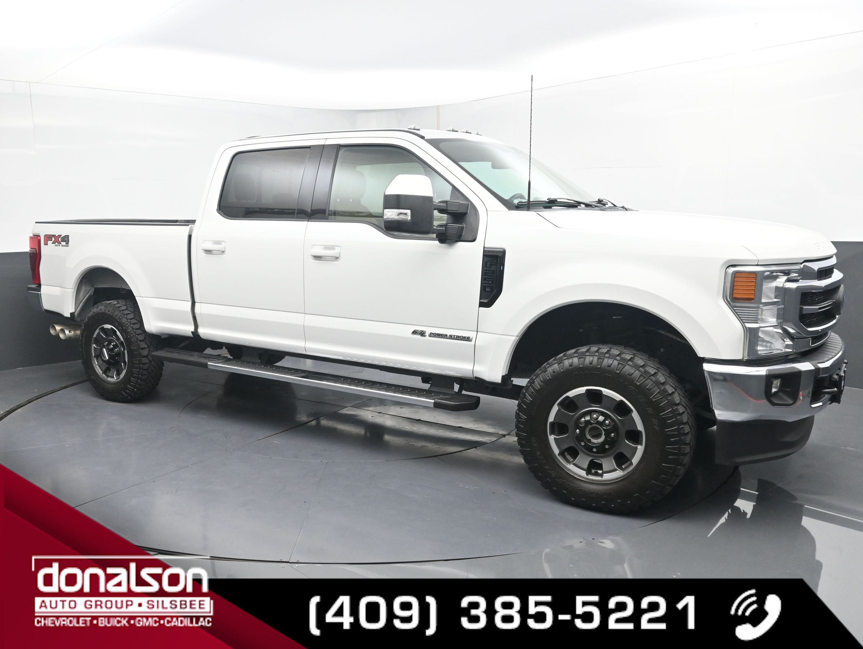 2022 Ford F-250 Super Duty Lariat's photo