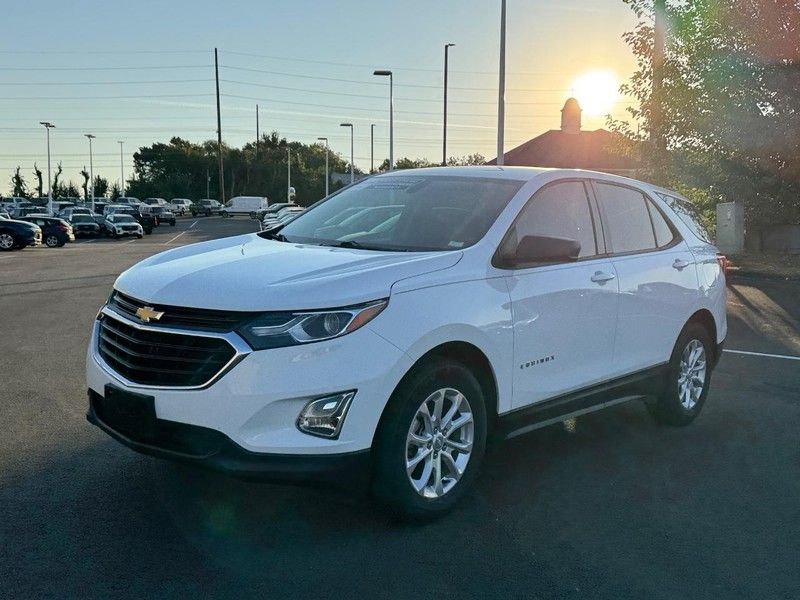 2018 Chevrolet Equinox LS photo 7
