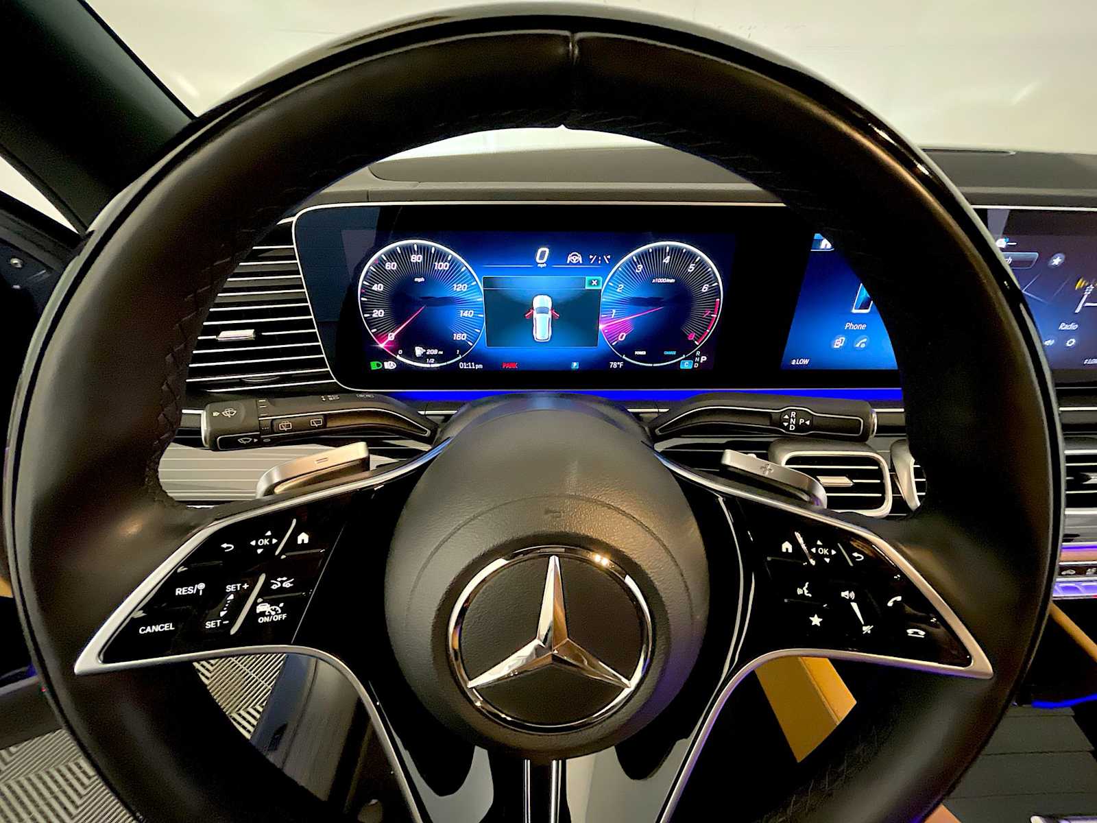 2024 Mercedes Benz GLS 580 4MATIC photo 12
