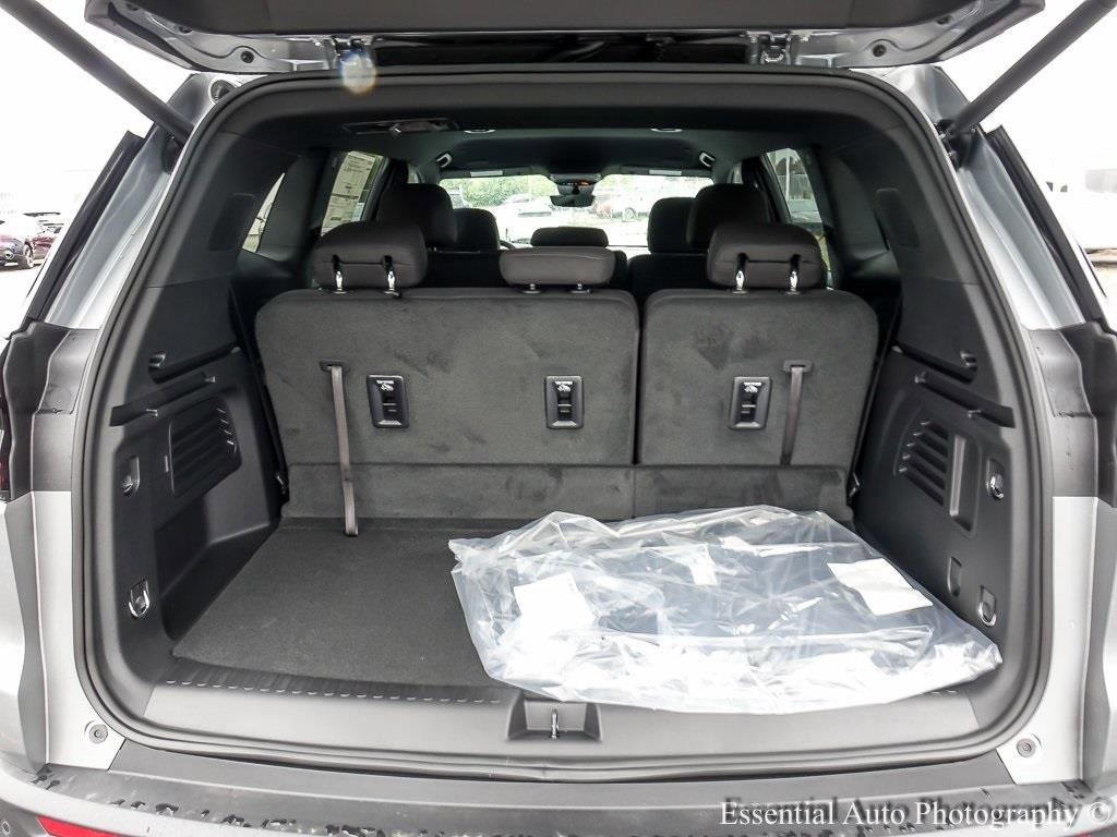 2026 GMC ACADIA - Image 25