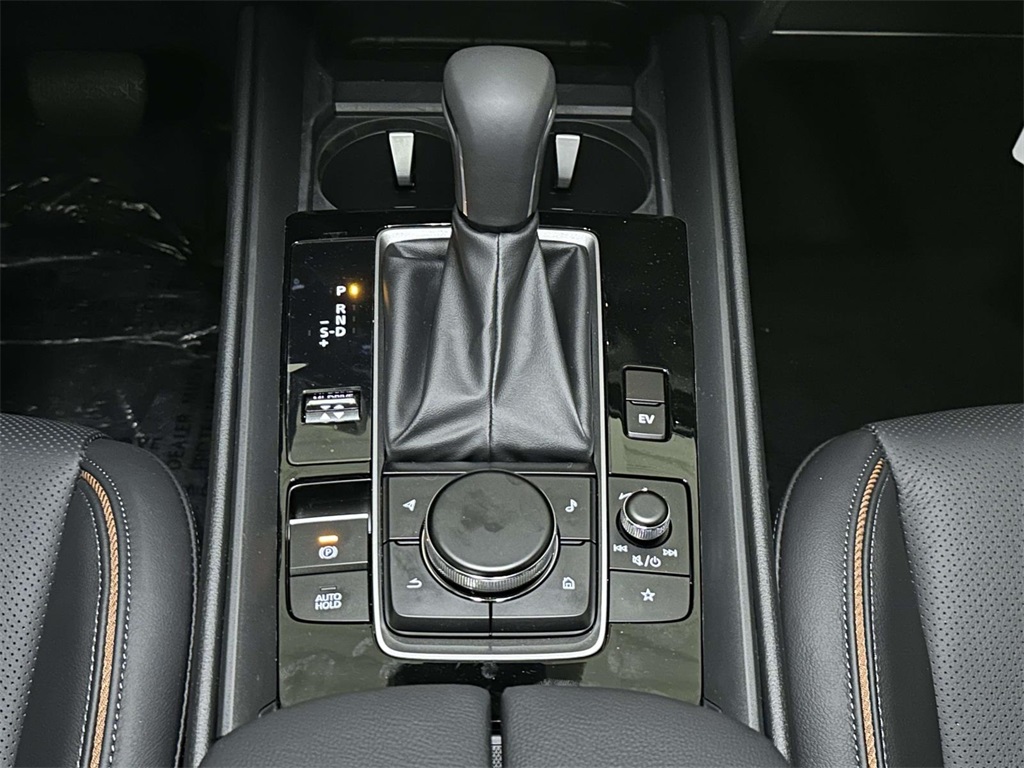 2025 Mazda CX-50 Premium photo 21