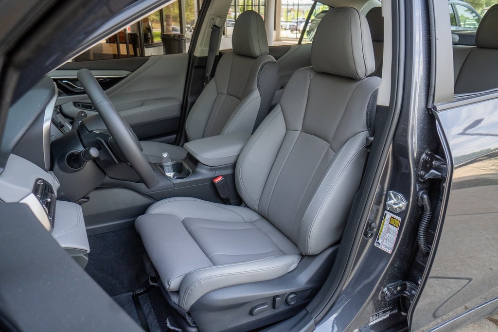 2025 Subaru Legacy Limited photo 7