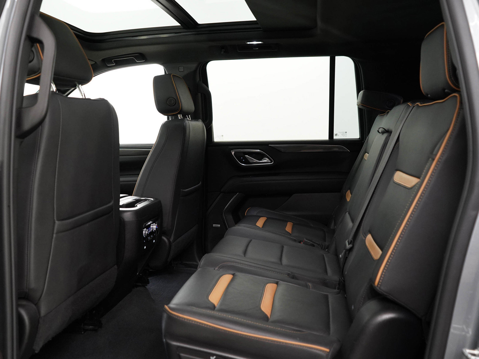 2023 Gmc Yukon XL AT4 photo 17