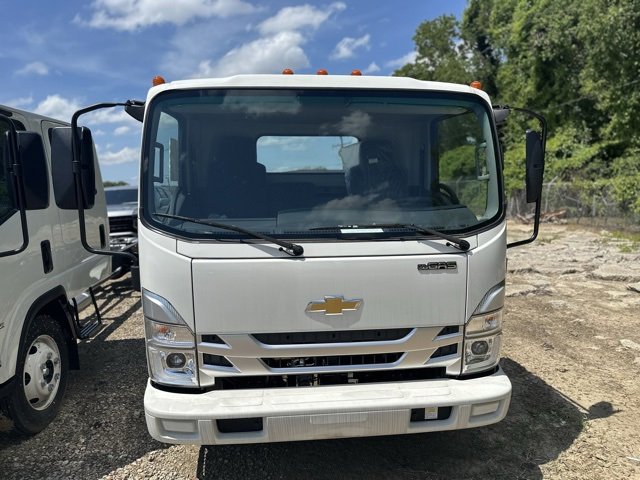 2024 Chevrolet Silverado 4500HD photo 3