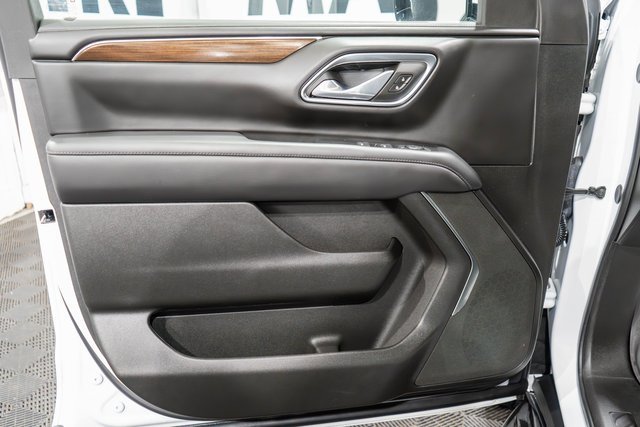 2024 Gmc Yukon SLE photo 14