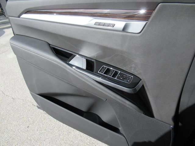 2026 Cadillac Escalade Luxury photo 24