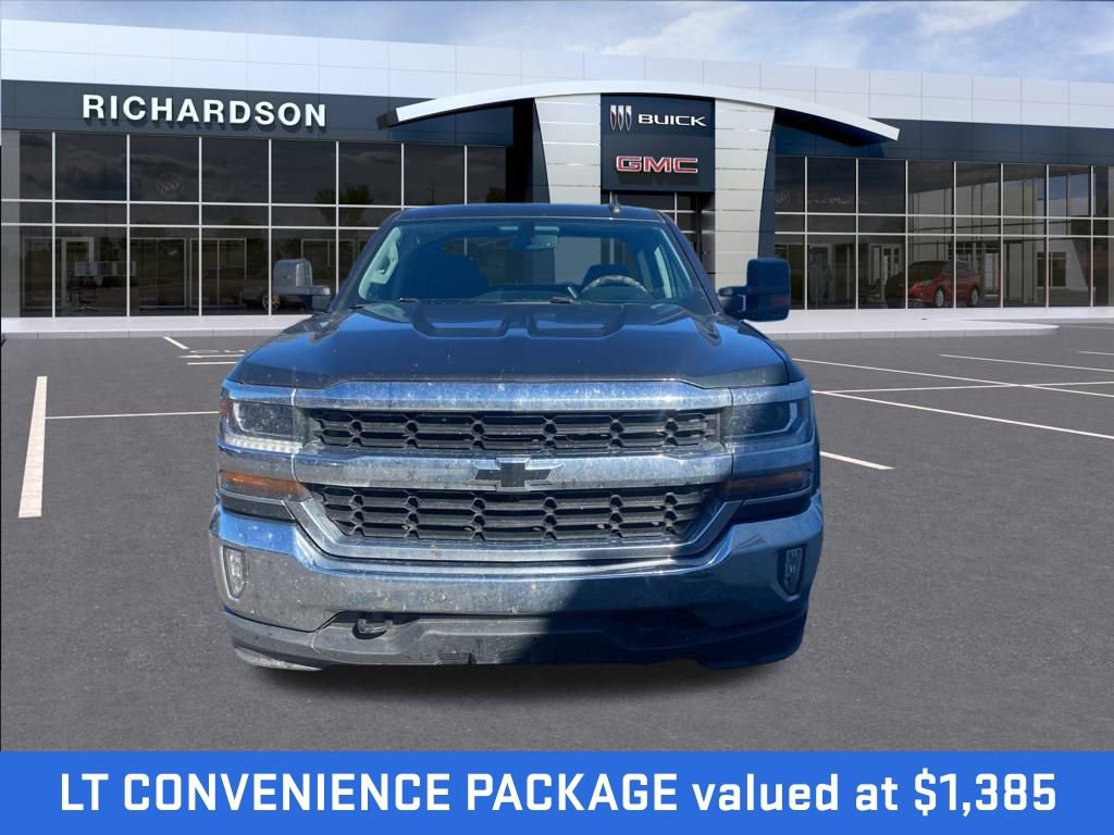 2018 Chevrolet Silverado 1500 LT photo 3