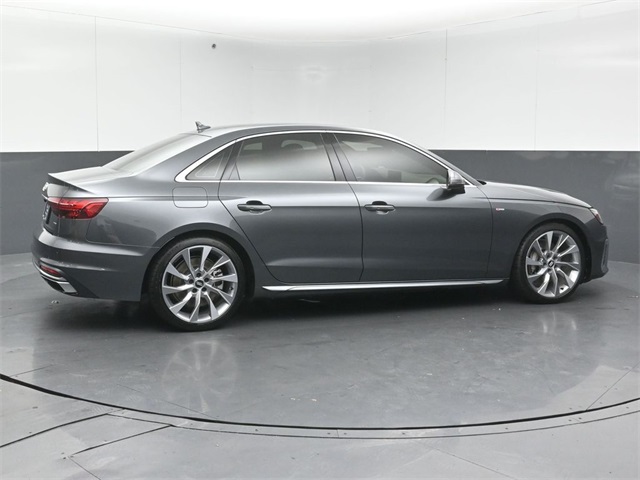 2020 AUDI A4 - Image 4