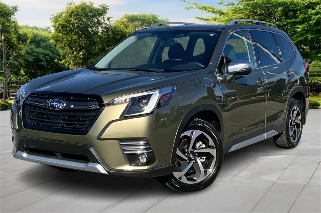 2024 Subaru Forester Touring's photo