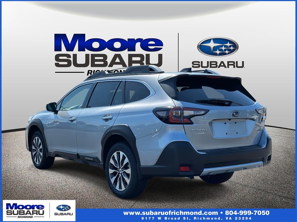 2025 Subaru Outback Touring photo 3