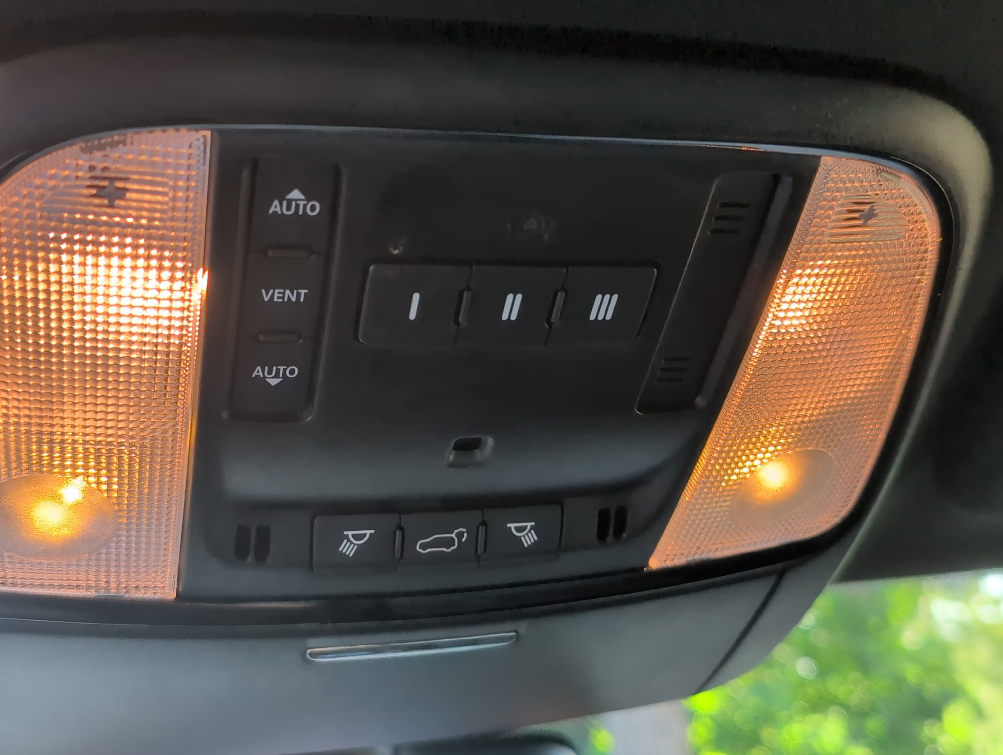 2023 Dodge Durango GT Plus photo 2