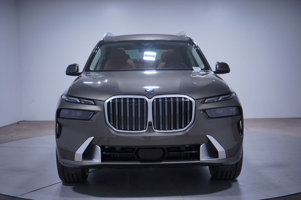 2023 Bmw X7 xDrive40i photo 3