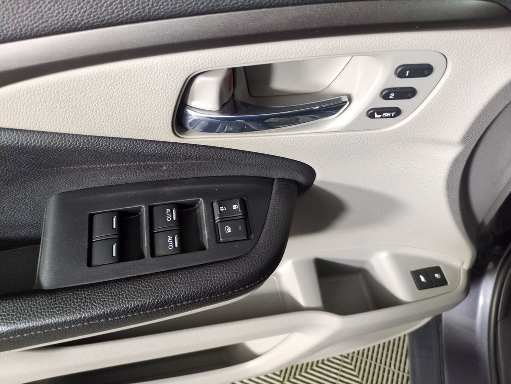 2019 Honda Pilot EX-L photo 11