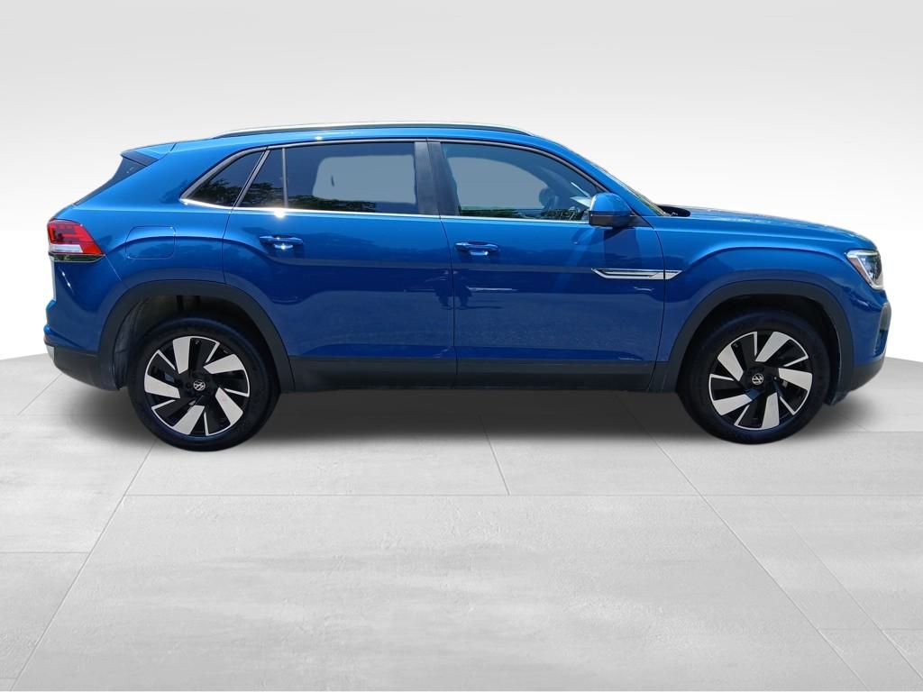 2025 Volkswagen Atlas Cross Sport SE Technology photo 7