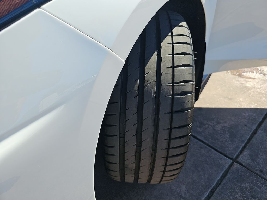 2021 Chevrolet Corvette Stingray 2LT photo 32