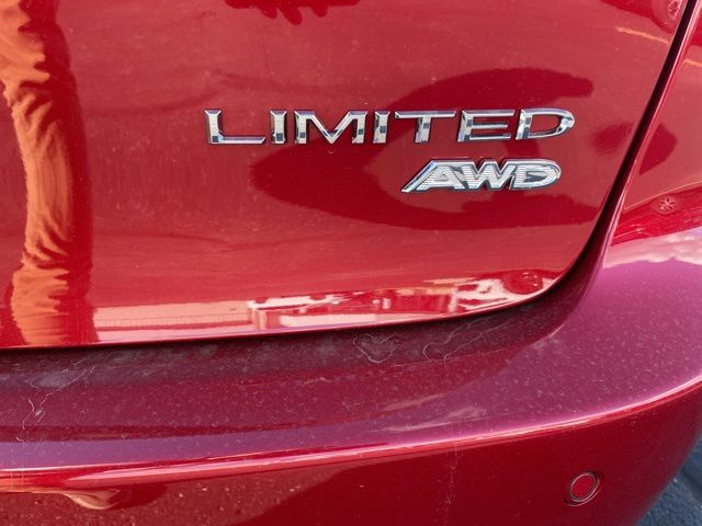 2026 Chrysler Pacifica Limited photo 3