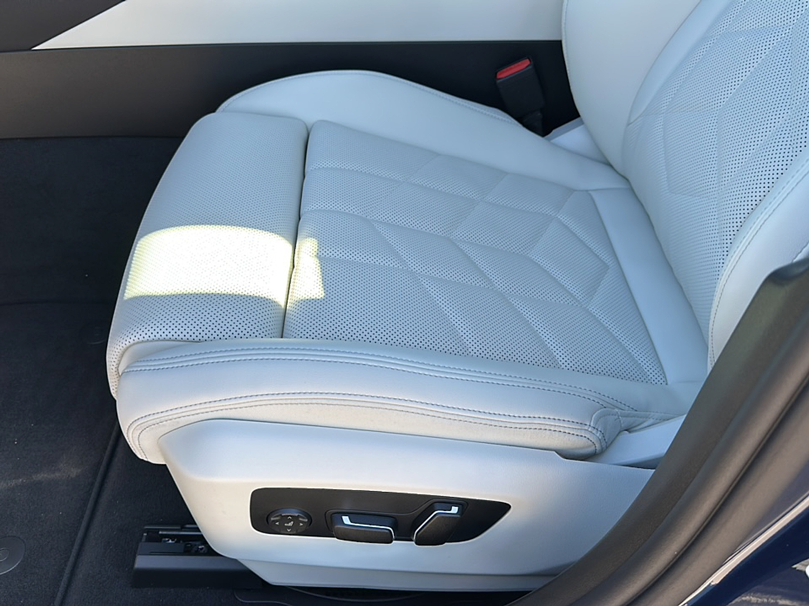 2025 Bmw 530i photo 4