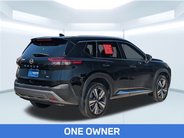 2023 Nissan Rogue SL photo 3
