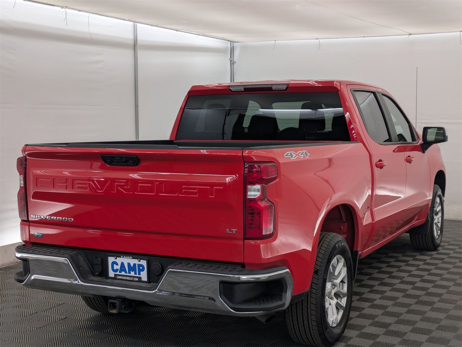 2024 Chevrolet Silverado 1500 LT photo 6
