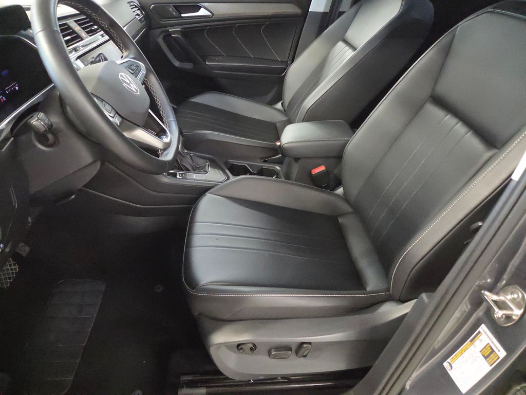 2024 Volkswagen Tiguan SE Wolfsburg Edition photo 13
