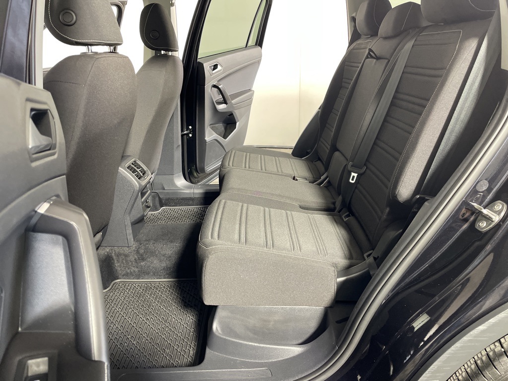2022 Volkswagen Tiguan S photo 25