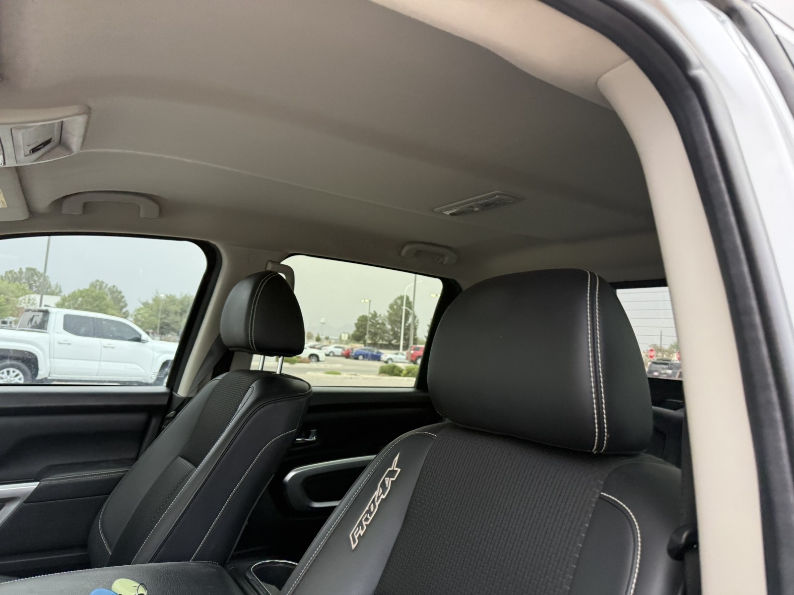 Used 2017 SILVER Nissan PRO-4X image 12