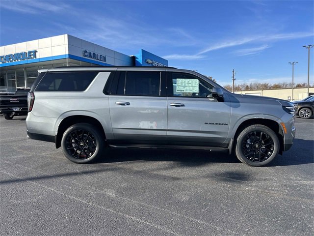 2026 Chevrolet Suburban RST photo 2