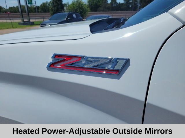 2026 Chevrolet Silverado 1500 LT photo 4
