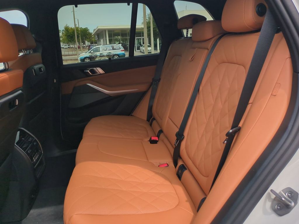 2026 Bmw X5 xDrive40i photo 13