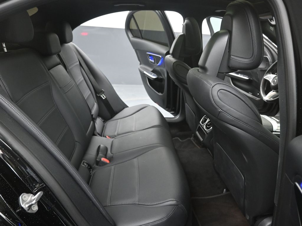2024 Mercedes Benz C 300 photo 4